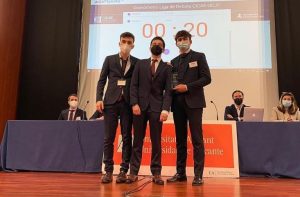 equipo de oratoria y debate II